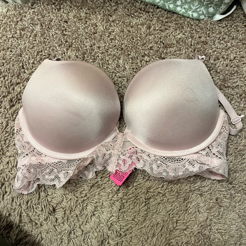 EUC La Senza Beyond Sexy 32D bra